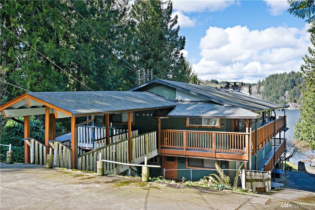 Property Photo:  505 Summit Lake Shore Rd NW D  WA 98502 