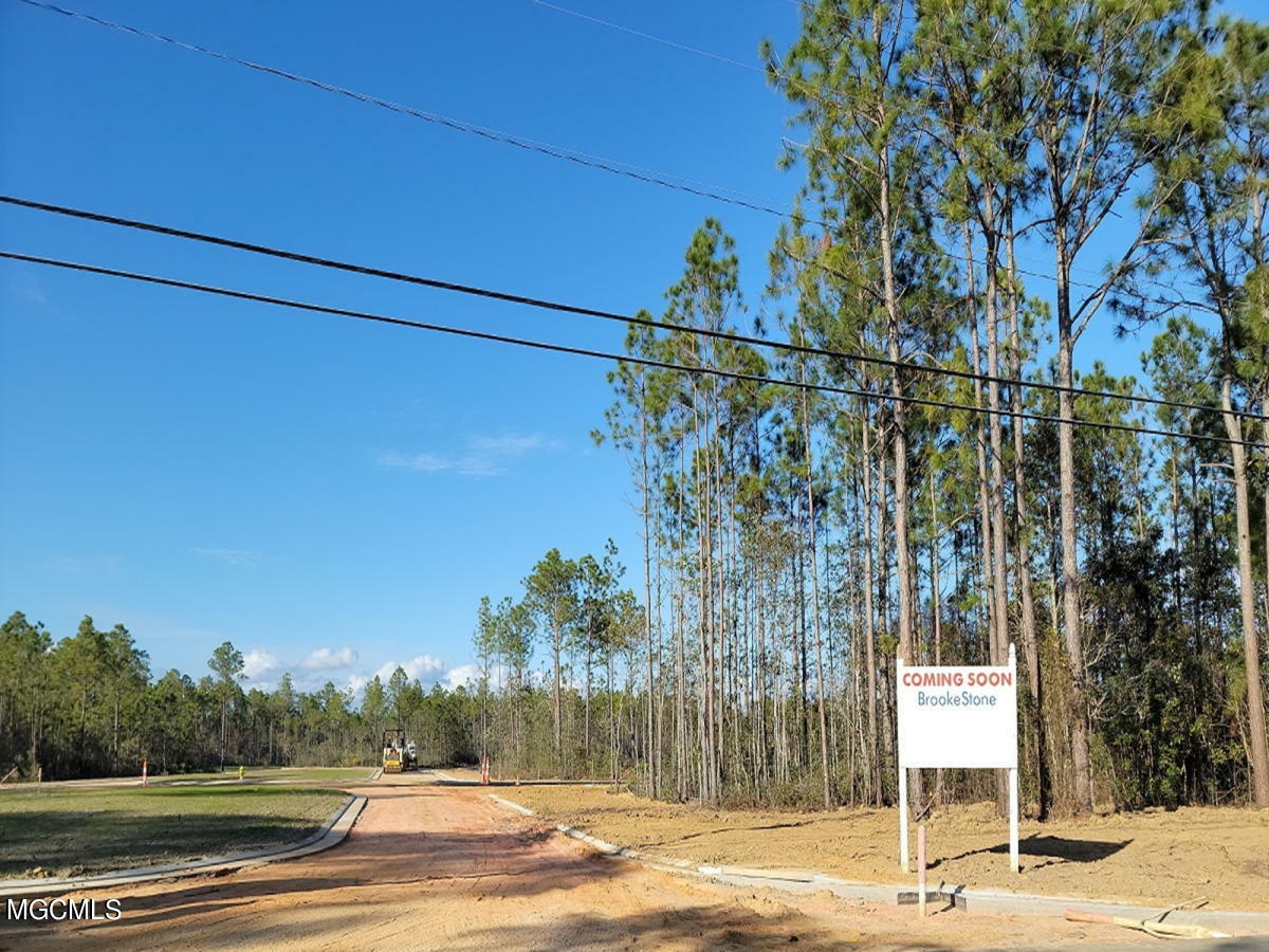 Property Photo: 10802 E Taylor Rd, Lot 23 MS 39503