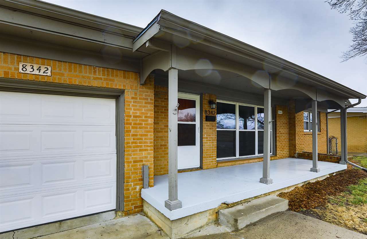 Property Photo:  8342 E Morris St  KS 67207 