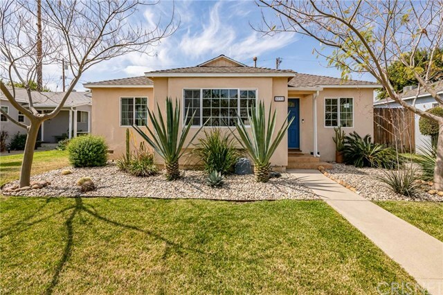 Property Photo:  6731 Jellico Avenue  CA 91406 