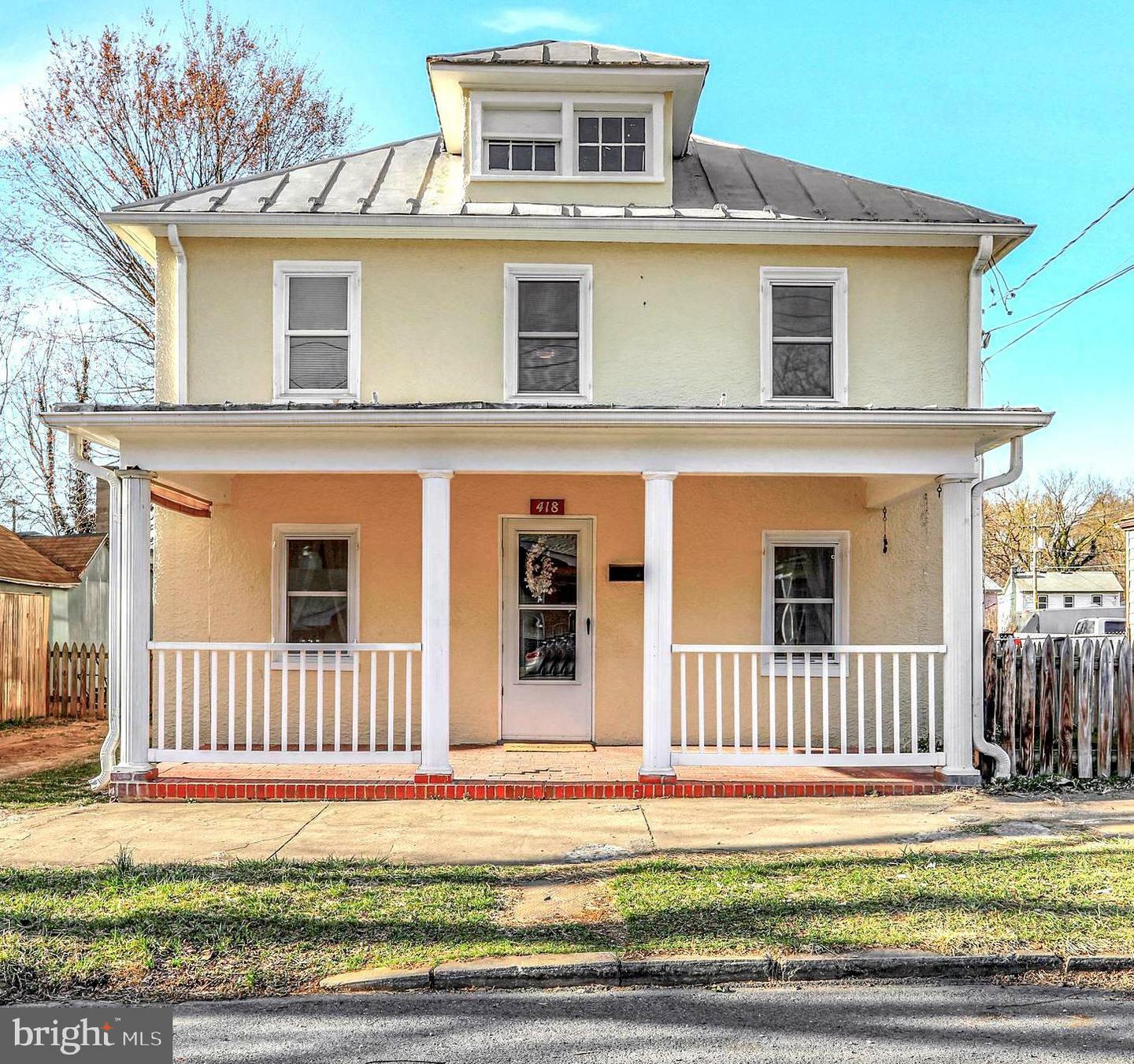 Property Photo:  418 E Liberty Street  WV 25414 