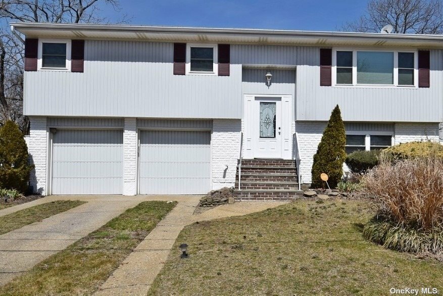 Property Photo:  5 Ellen Street  NY 11758 