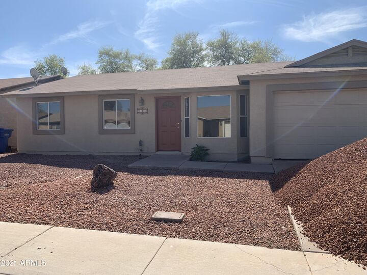 Property Photo: 6433 W Cocopah Street AZ 85043