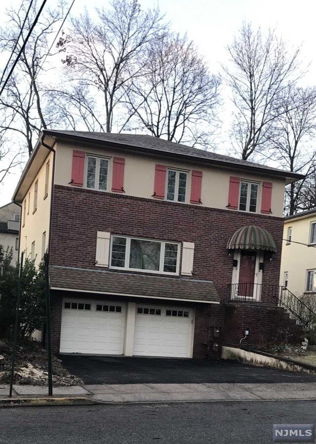 Property Photo:  216 Brookside Avenue  NJ 07423 