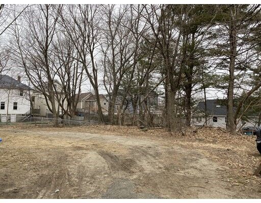 Property Photo:  86 Oak Street  MA 02453 
