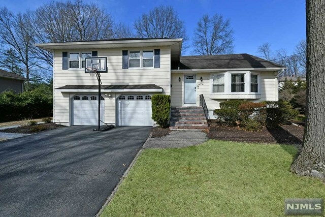 Property Photo:  32 Revere Avenue  NJ 07630 