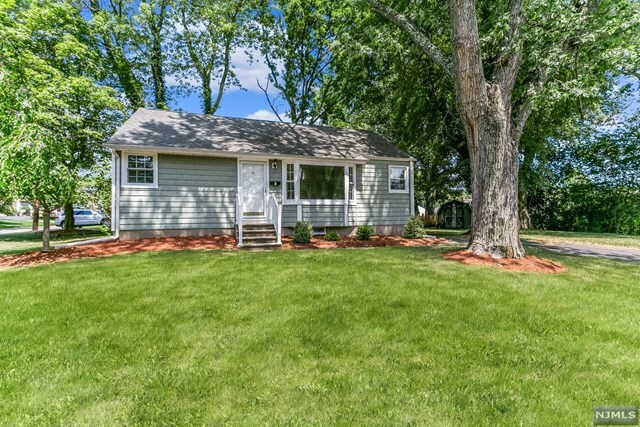 Property Photo: 3 Cornell Place NJ 07436