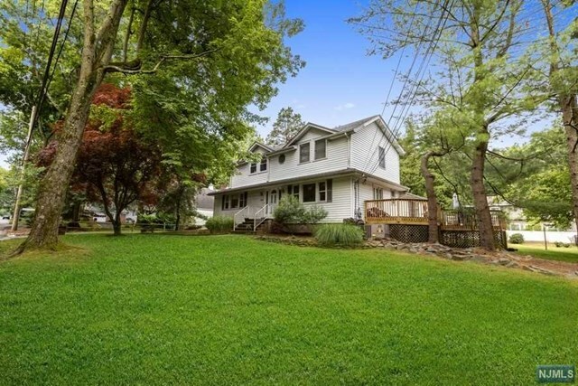 368 Maple Street  Haworth NJ 07641 photo