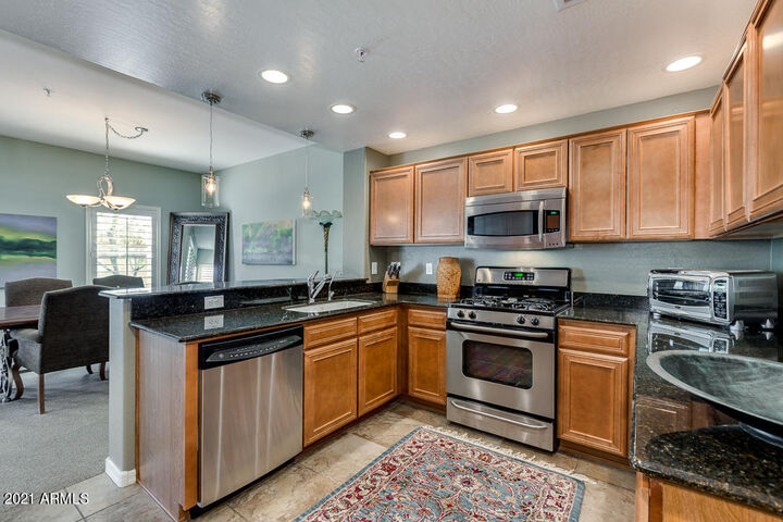 Property Photo:  20121 N 76th Street 2034  AZ 85255