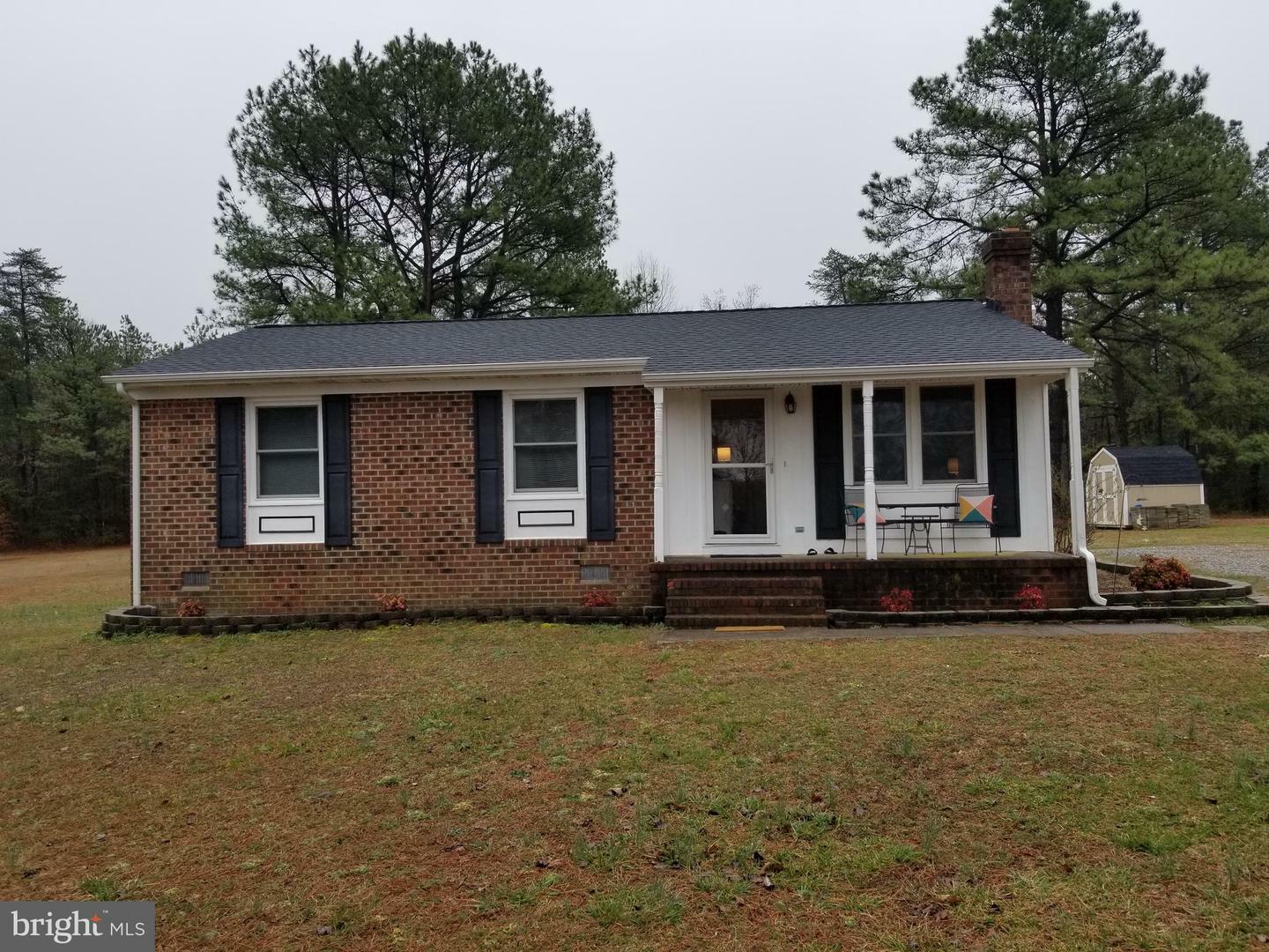 Property Photo:  12196 Ladysmith Road  VA 22580 