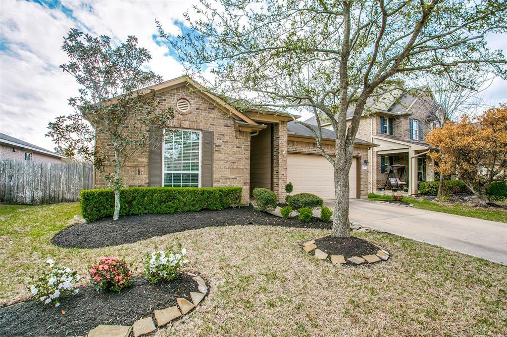 Property Photo: 7326 Love Creek TX 77459