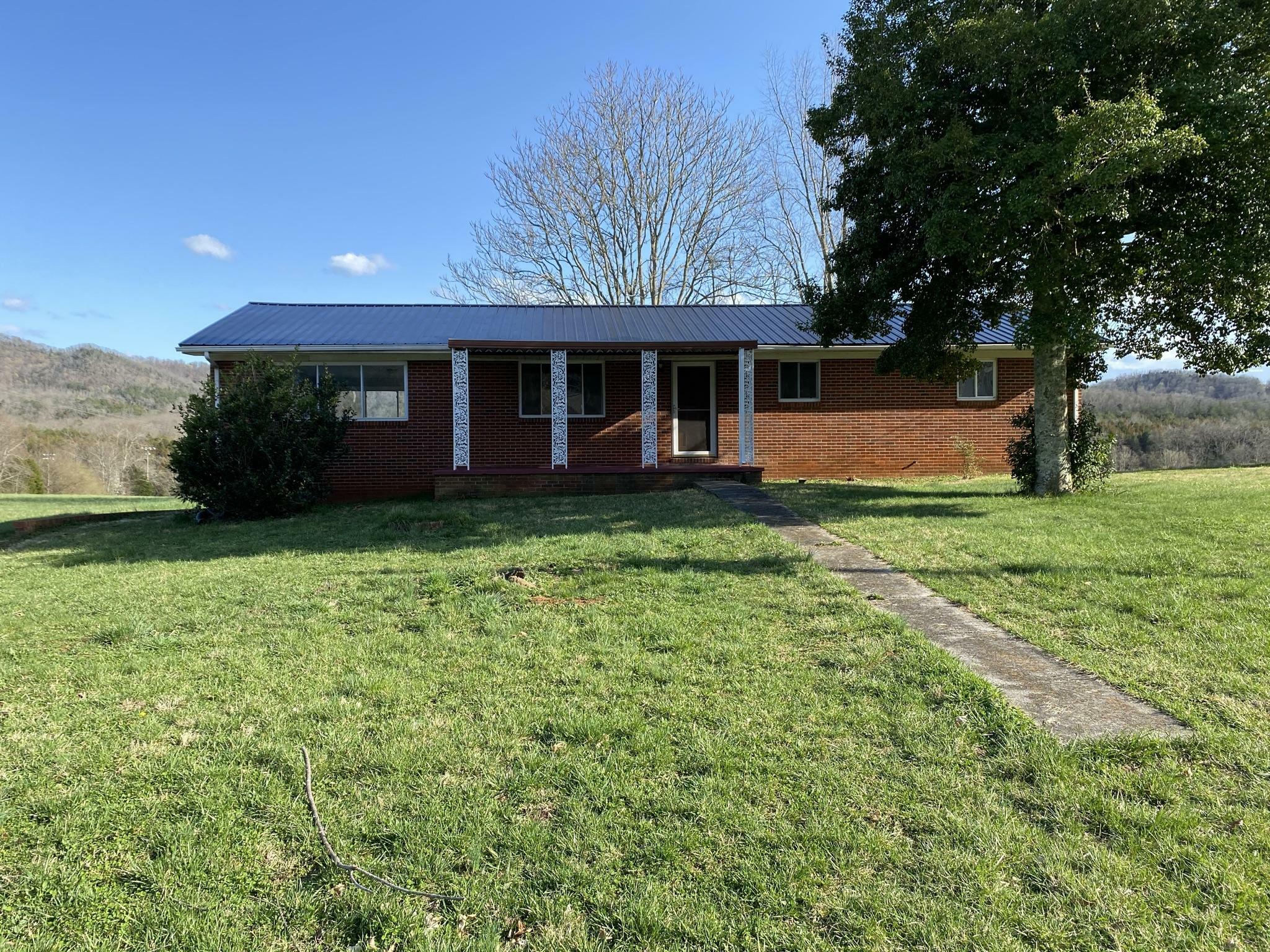 Property Photo:  139 Hodge Rd  TN 37861 