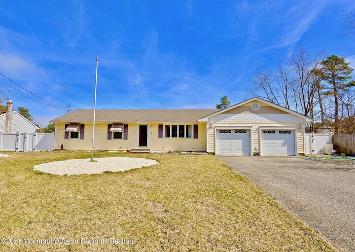 515 Western Boulevard  Bayville NJ 08721 photo