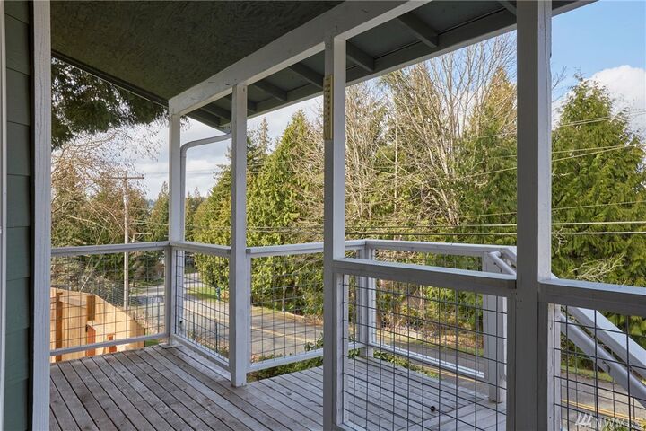 Property Photo: 7830 NE Beachwood Ave WA 98370