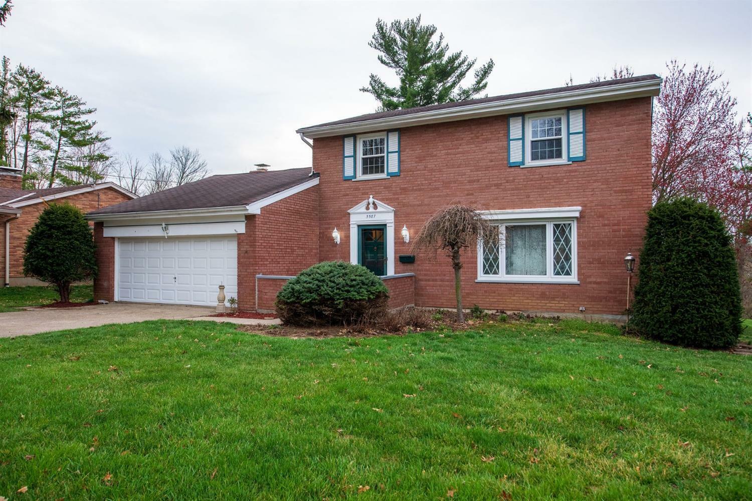 Property Photo: 5587 Alomar Dr OH 45238