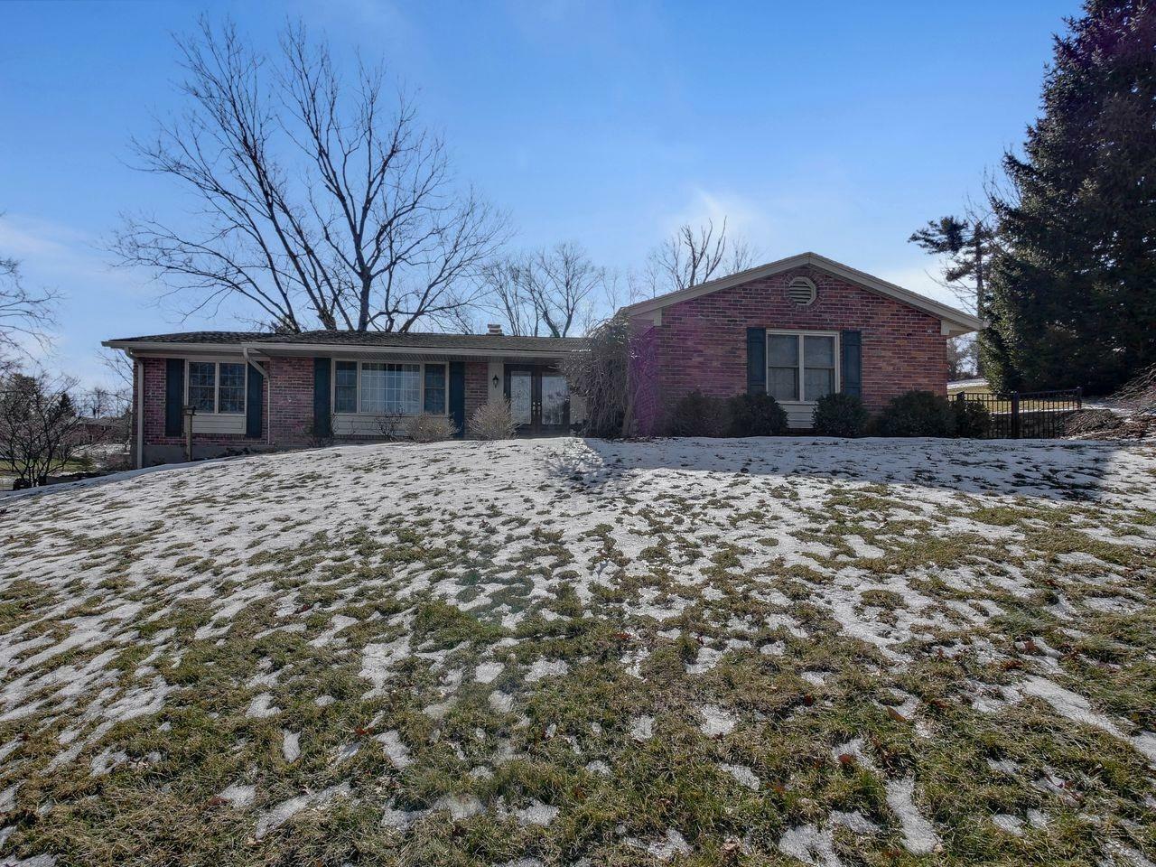 Property Photo:  6600 Hitching Post Ln  OH 45230 