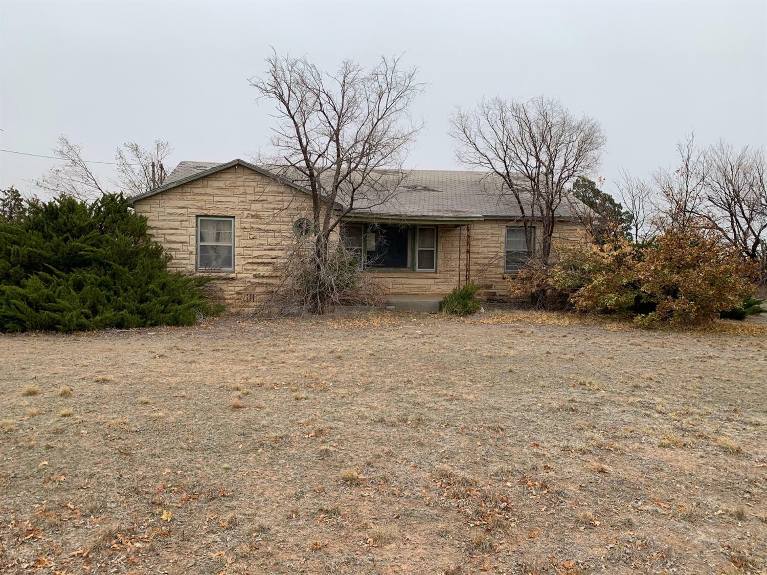 Property Photo:  8 Farm Road 2378  TX 79363 