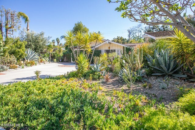 Property Photo:  22800 Margarita Drive  CA 91364 