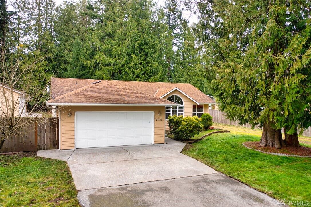 Property Photo:  31702 77th Dr NW  WA 98292 