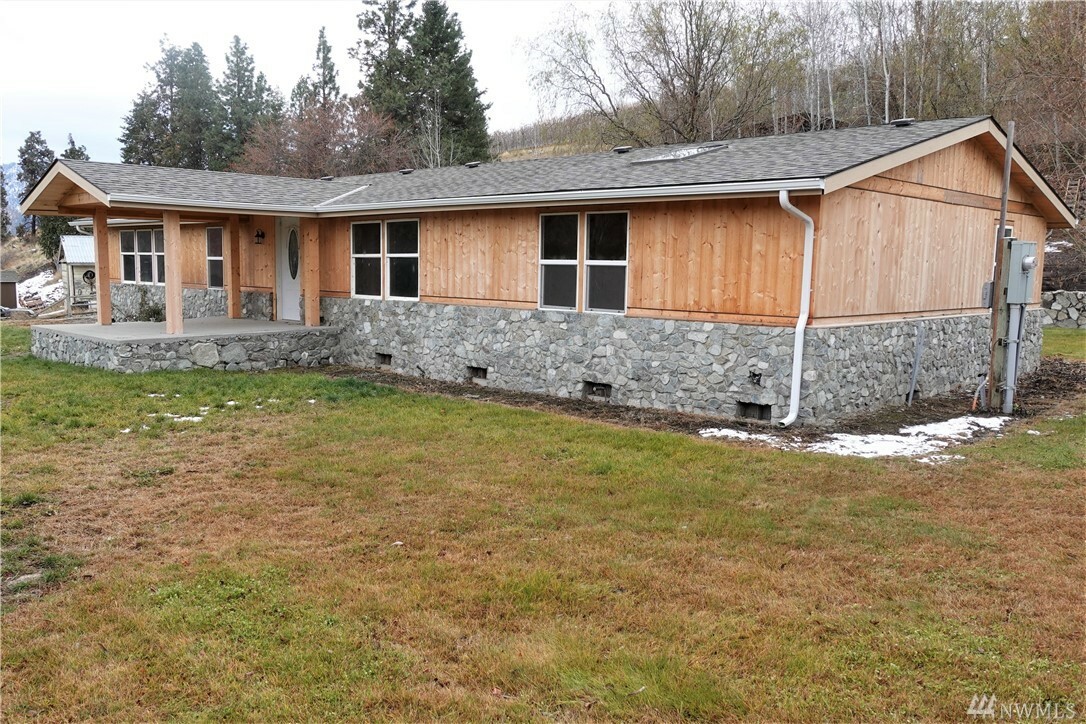 Property Photo: 2810 Manson Blvd WA 98831