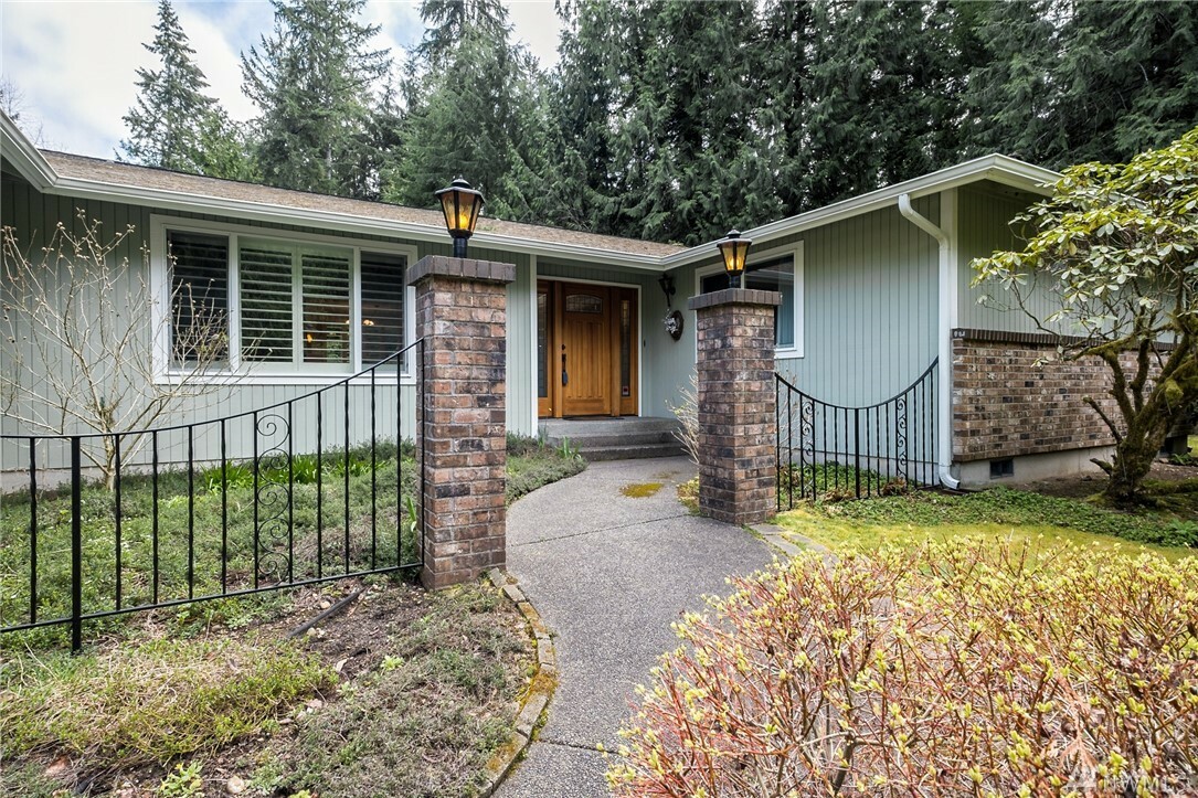 Property Photo:  4609 79th Ave NW  WA 98335 