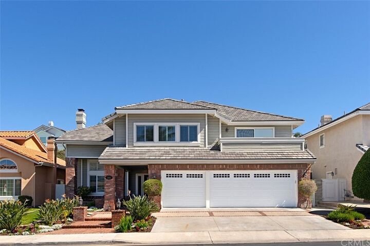 Property Photo:  22442 Rosebriar  CA 92692 
