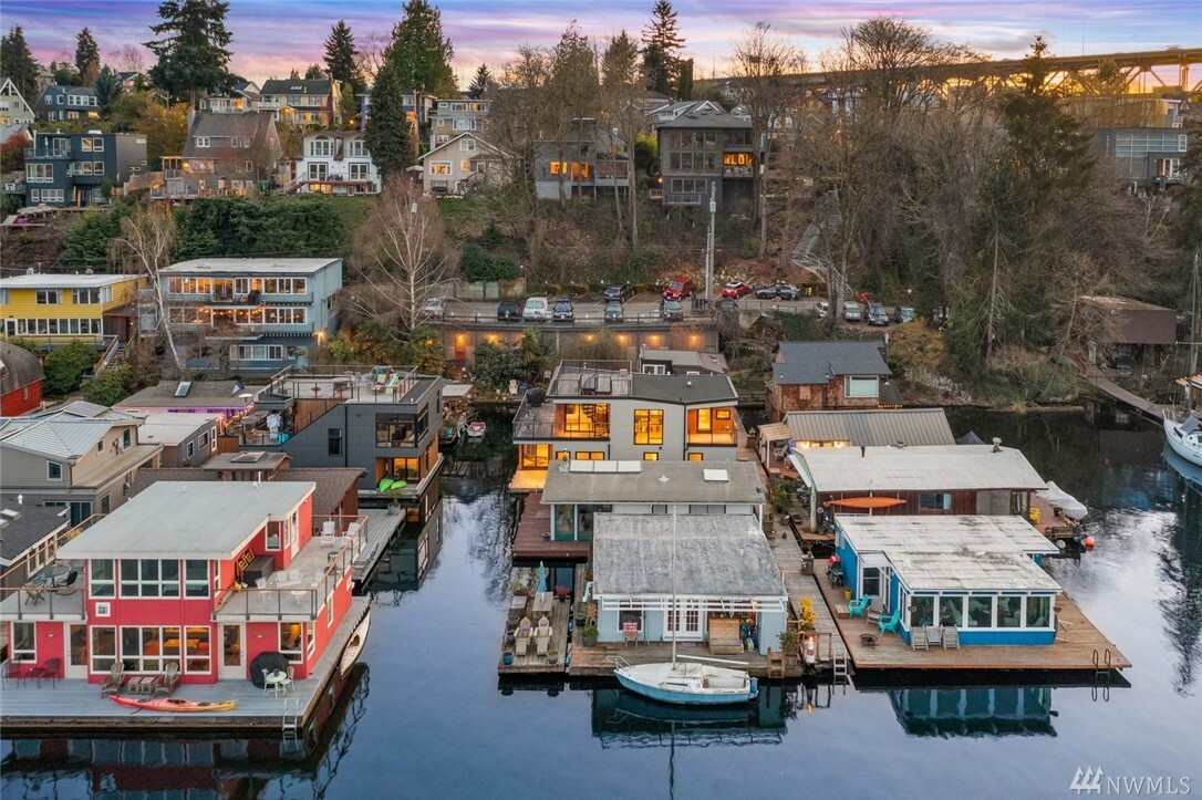 Property Photo:  3146 Portage Bay E G  WA 98102 