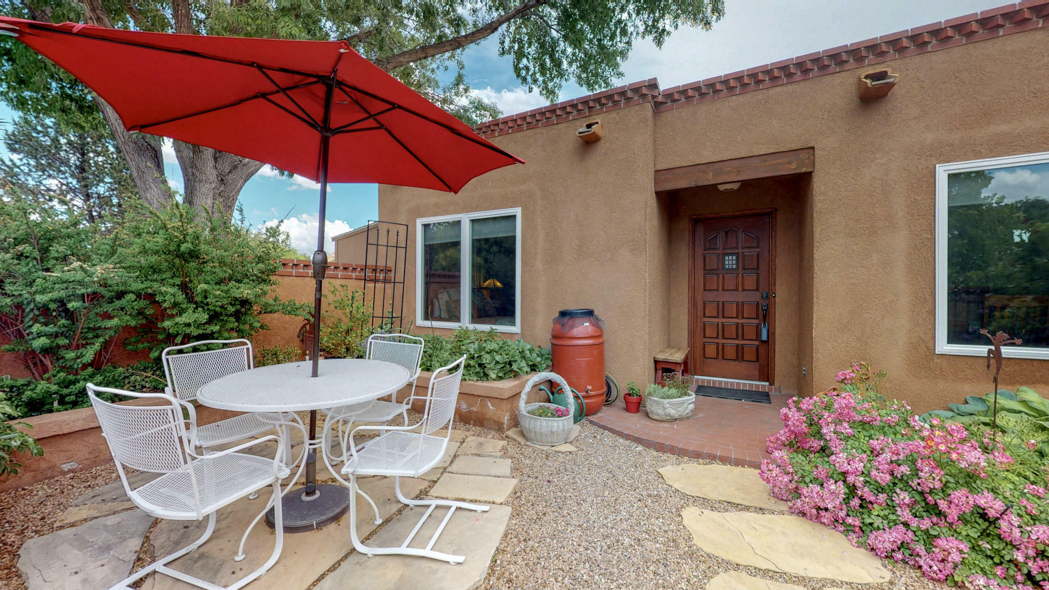 Property Photo:  9112 Onate Street NE  NM 87109 