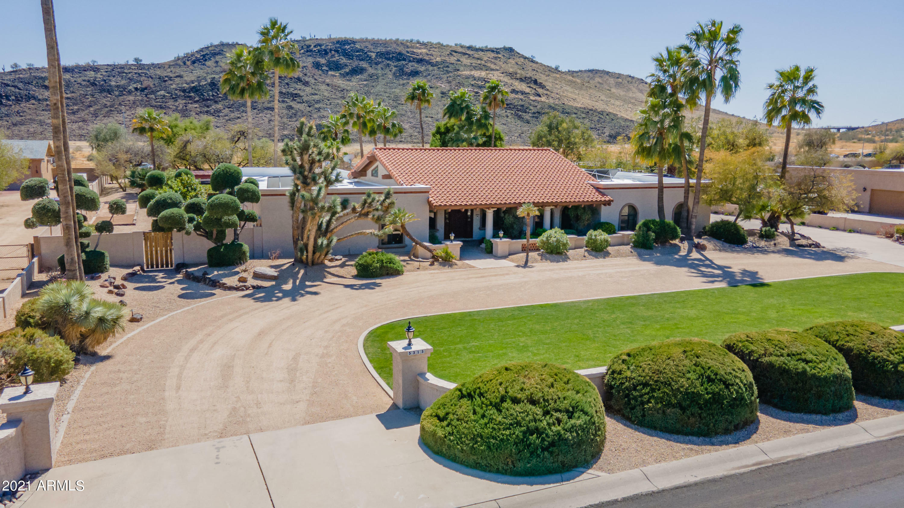 Property Photo: 5315 W Electra Lane AZ 85310