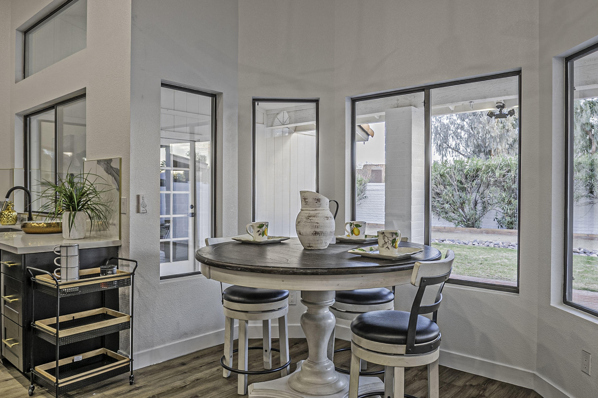 Property Photo: 9679 E Dreyfus Avenue AZ 85260