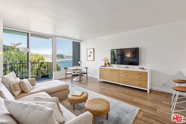 Property Photo: 17366 W Sunset Blvd 304 CA 90272