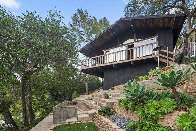 Property Photo:  600 Tamarac Drive  CA 91105 