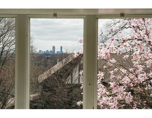 Property Photo: 6 Richmond Rd MA 02478