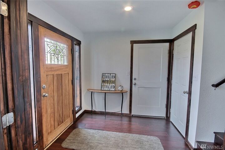 Property Photo: 291 E Shorecrest Dr WA 98584