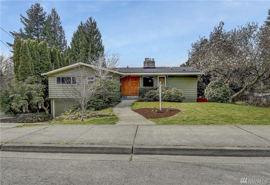 Property Photo:  17925 3rd Ave NW  WA 98177 
