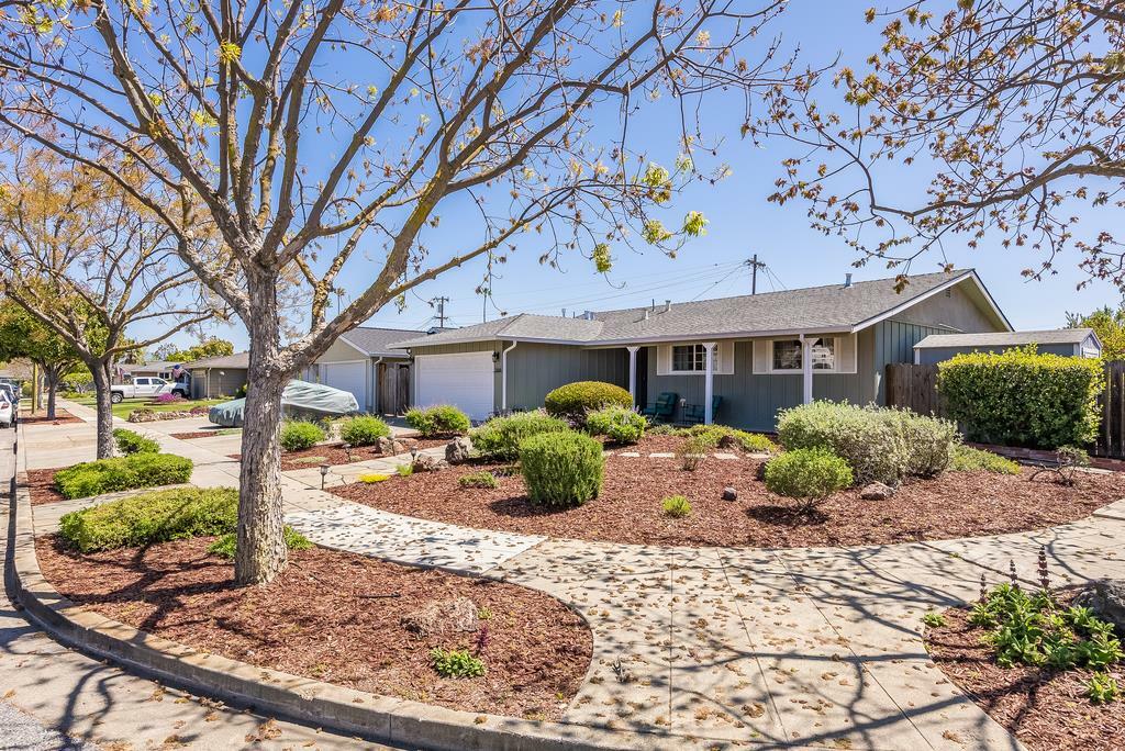 Property Photo:  1664 Glenroy Drive  CA 95124 