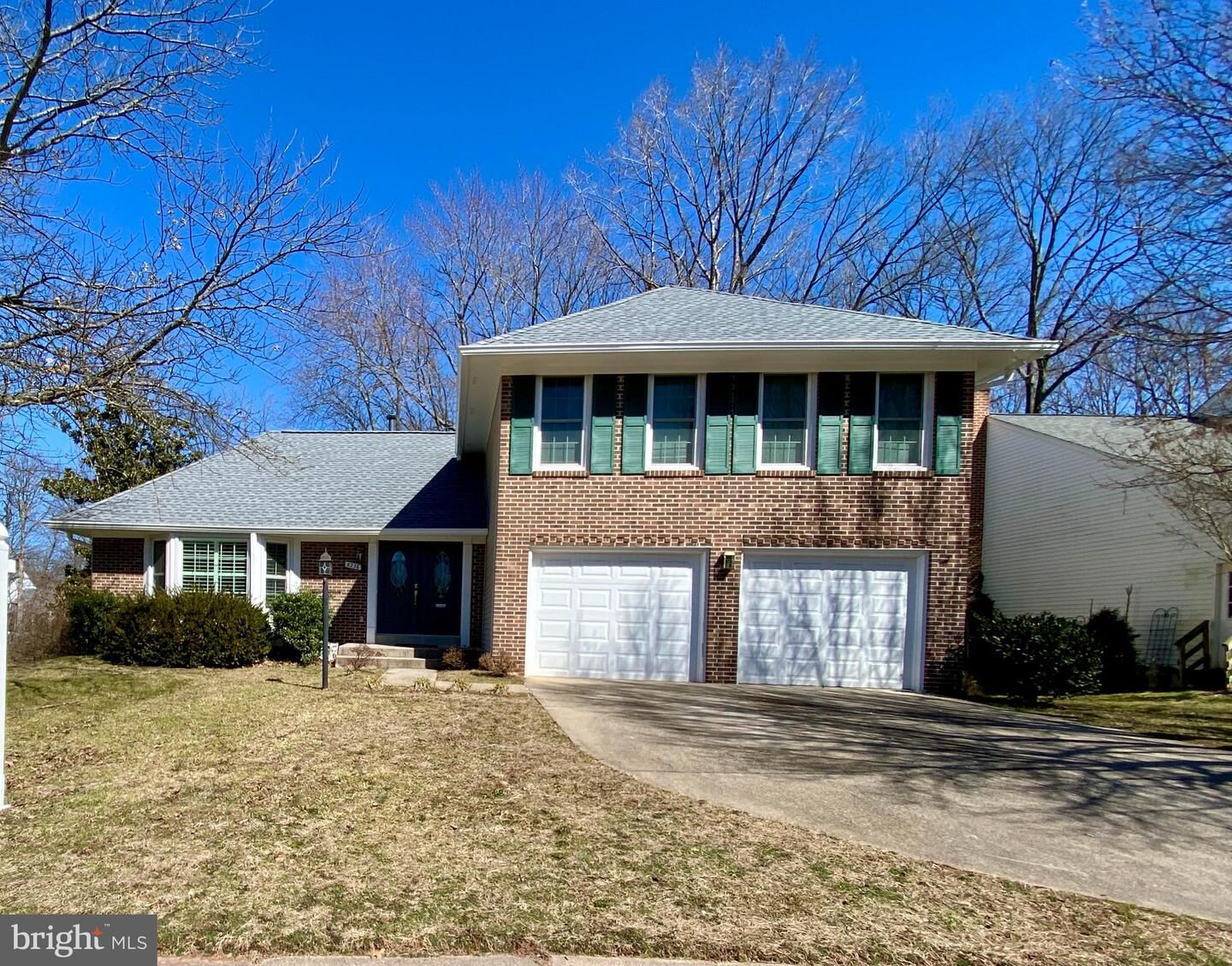 Property Photo: 5236 Glen Meadow Road VA 20120