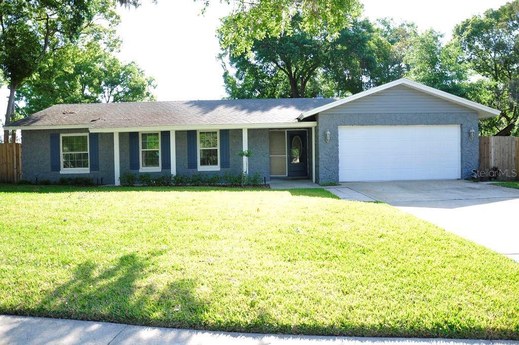 Property Photo: 196 Tollgate Trail FL 32750