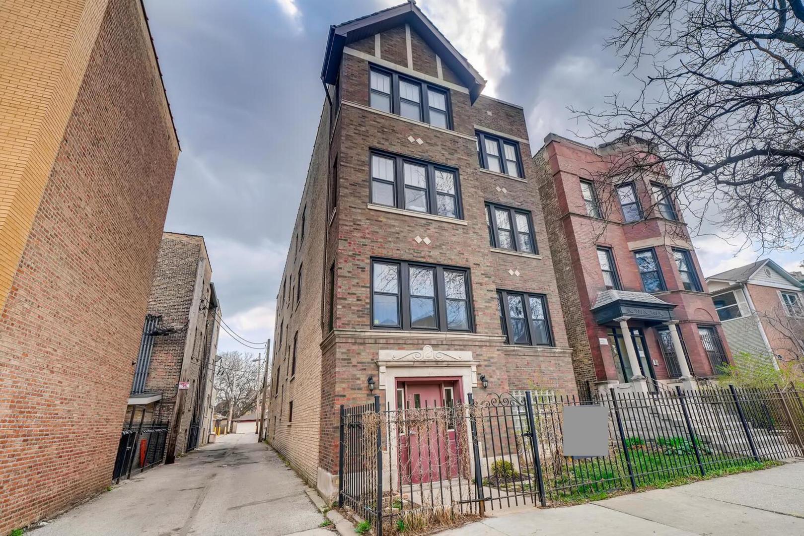 Property Photo:  2121 N Kedzie Boulevard G  IL 60647 