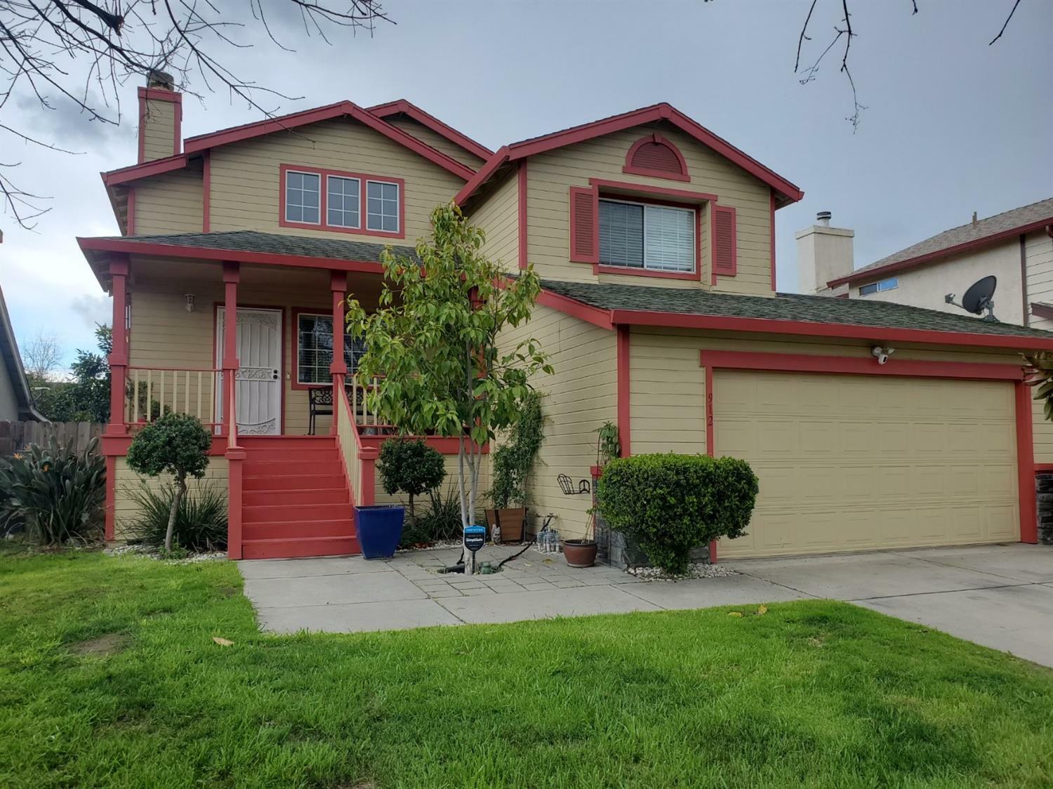 Property Photo:  912 Crater Avenue  CA 95351 