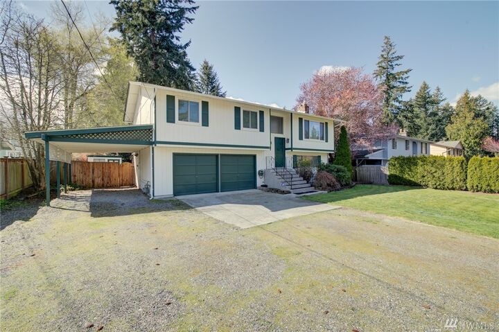 Property Photo:  5708 77th St E  WA 98371