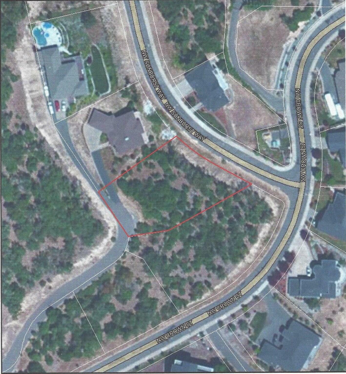 Property Photo: 1137 NW Sunburst Way OR 97526