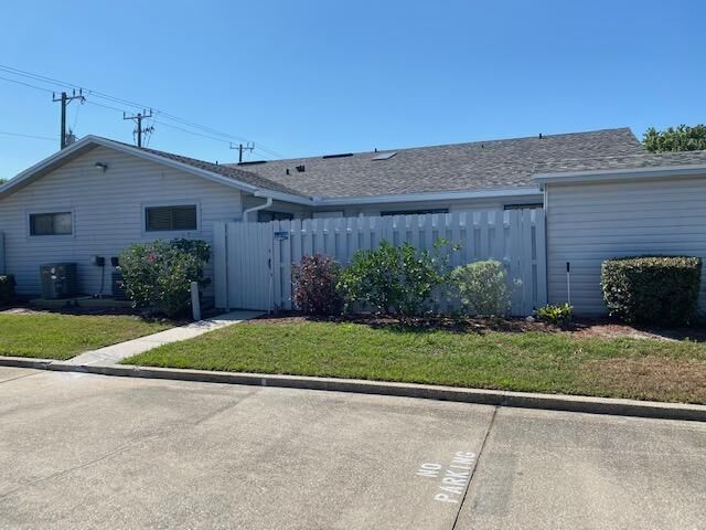 Property Photo: 1946 Otterbein Avenue FL 32926