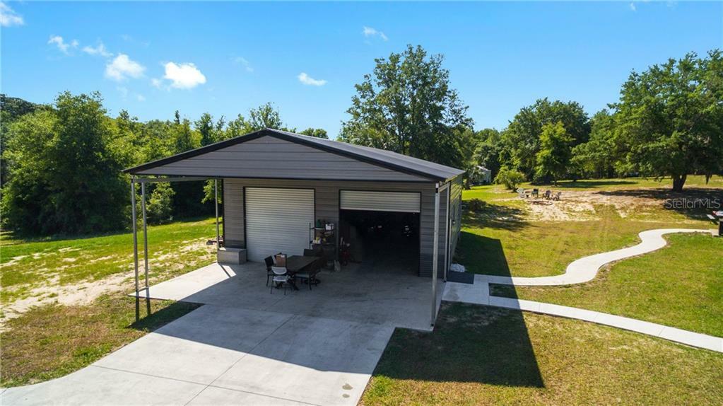 Property Photo:  3834 Marion County Road  FL 32195 