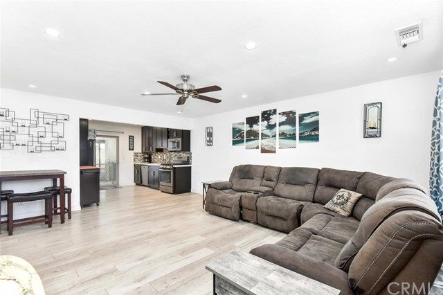 Property Photo: 8090 Worthy Drive CA 92683