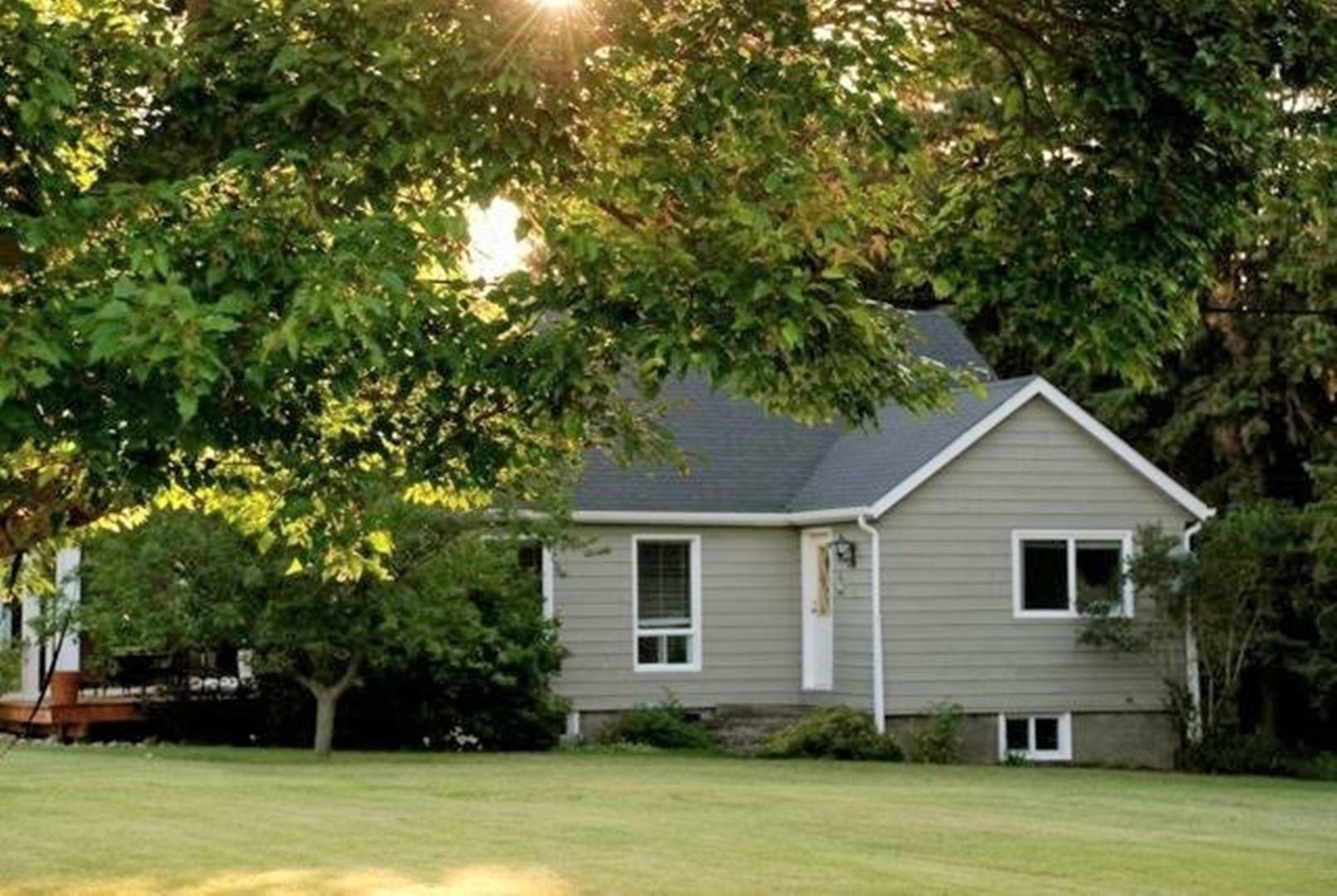 Property Photo: 6, 39240 C&E Trail 6 AB T4S 2C5