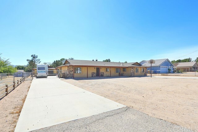 Property Photo:  18587 Hinton Street  CA 92345 