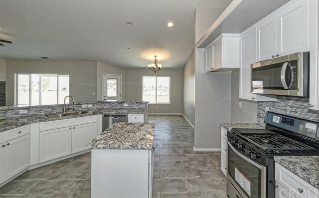 Property Photo:  9885 Choiceana Avenue  CA 92345 