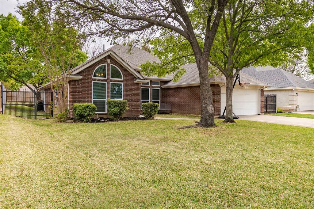 Property Photo:  7516 Teakwood Court  TX 76182 