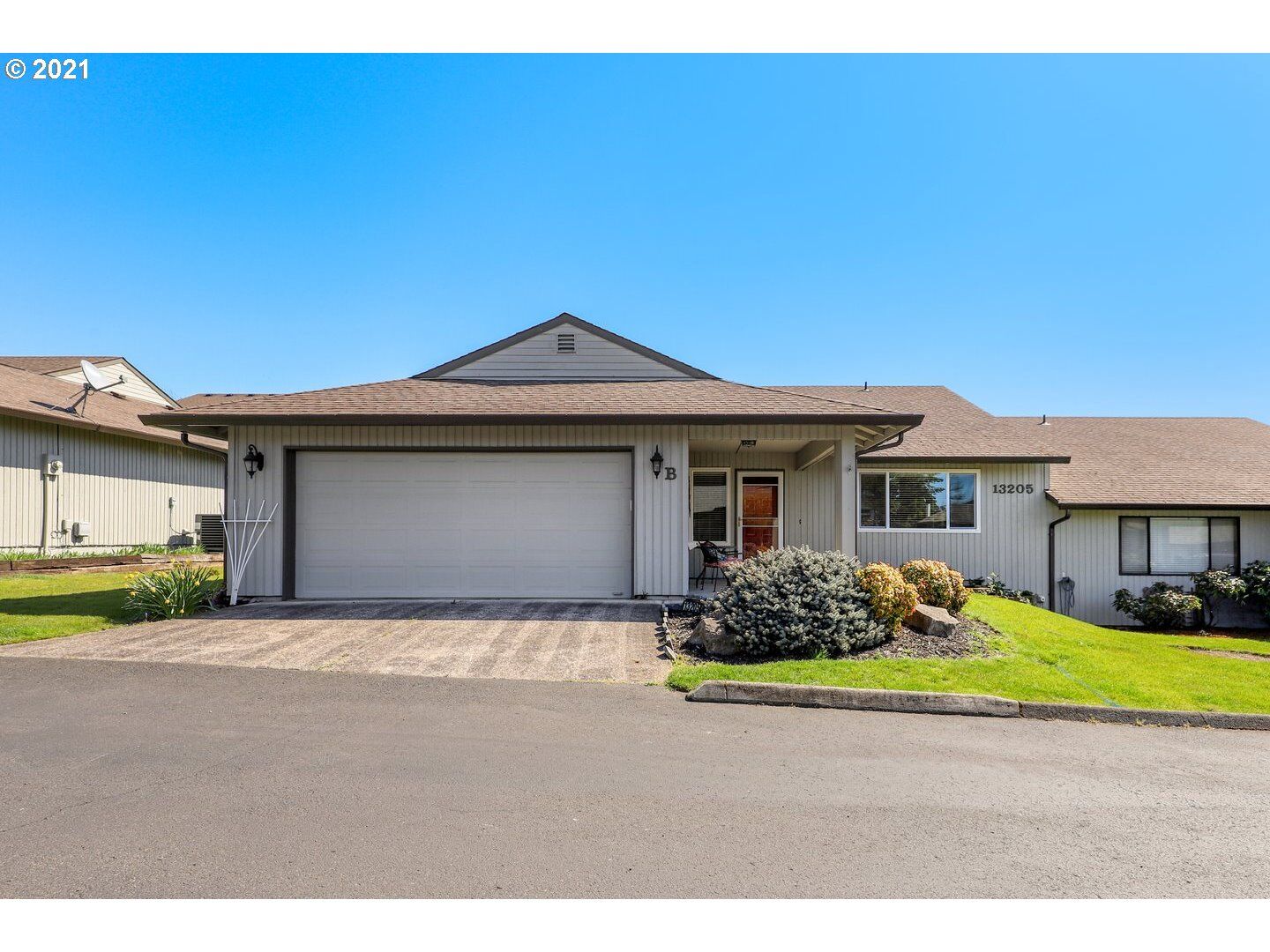 Property Photo:  13205 NW 14th Ave B  WA 98685 